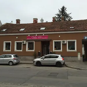 Cafe 168 B&B